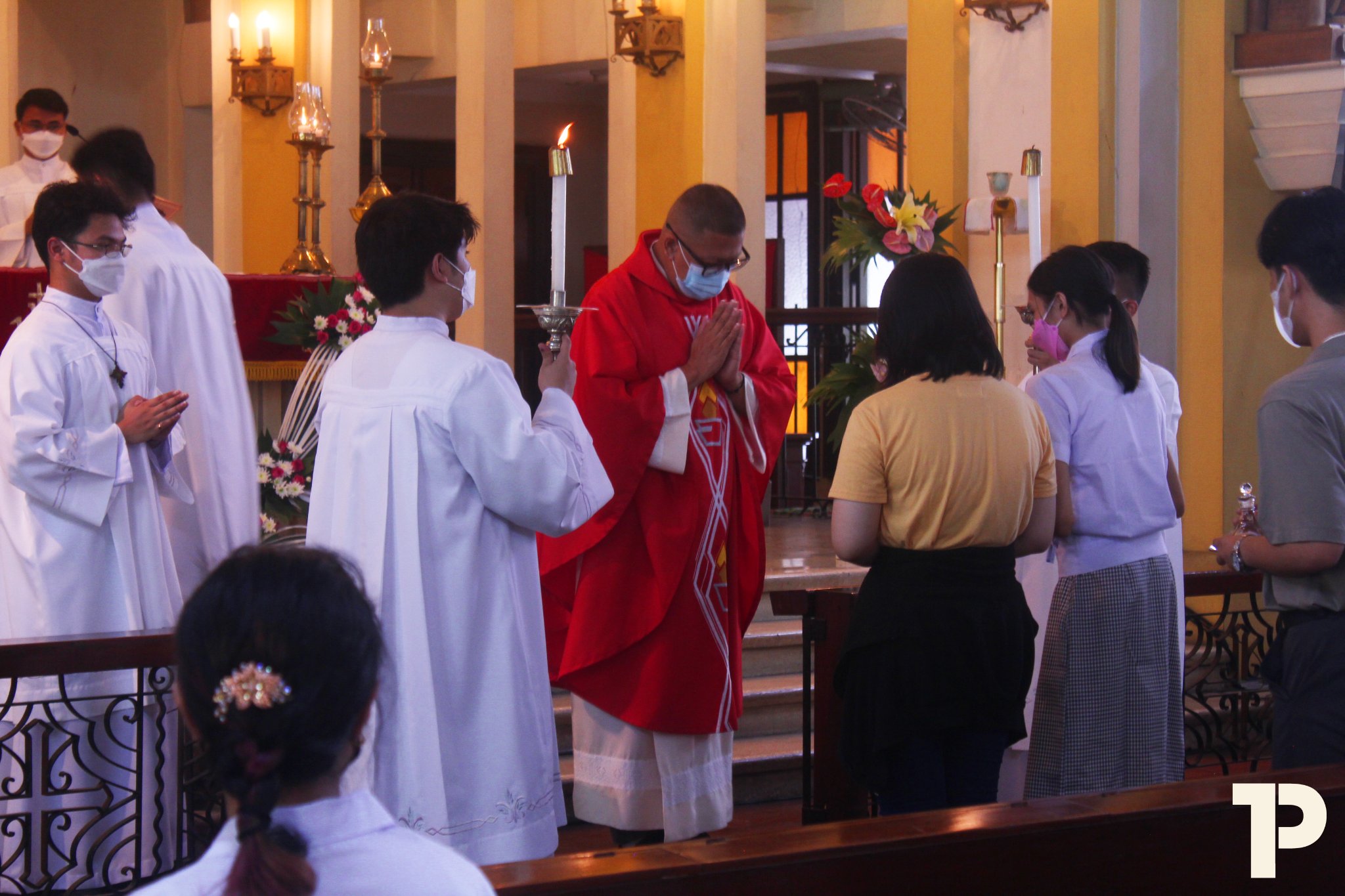 Paulinians attend the Holy Spirit Mass. 